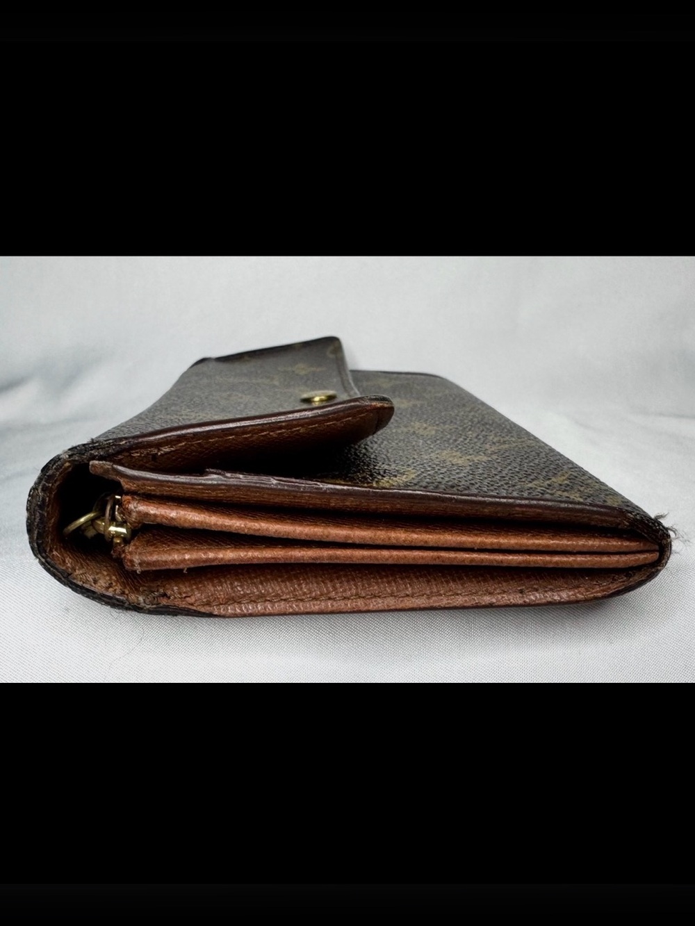 Louis Vuitton Authentic Vintage Monogram Sarah Wallet 1999! w/ COA!! - Picture 6 of 17